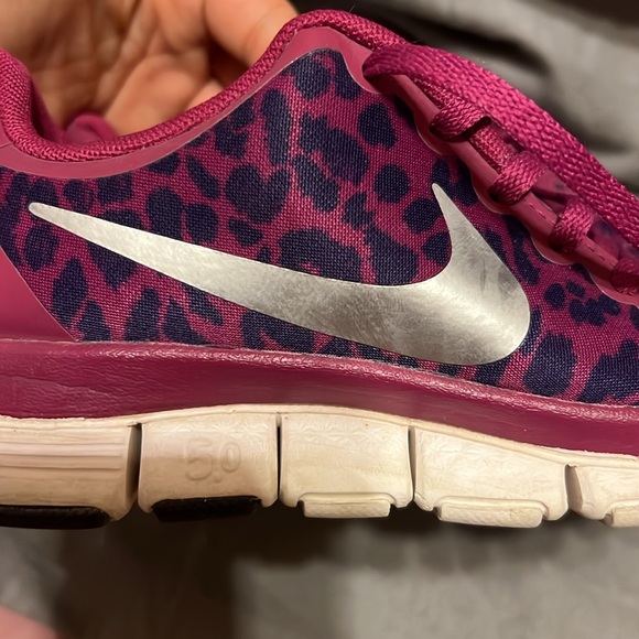 Nike 5.0 pink cheetah - Picture 6 of 9